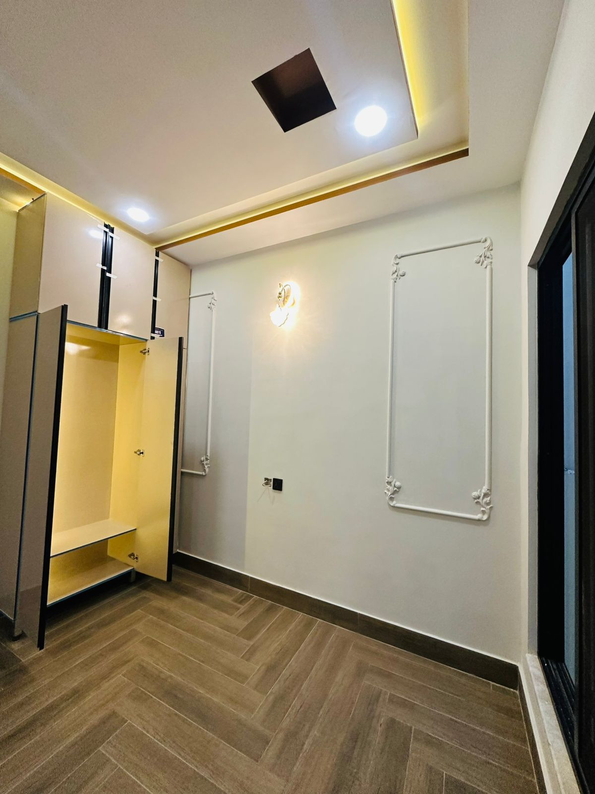 Property gallery image 14