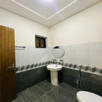 Property gallery image 2