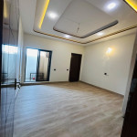 Property gallery image 12